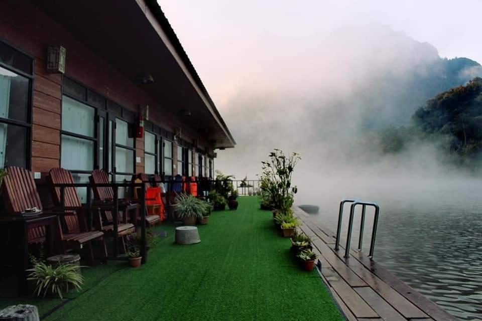 Ou River House Nong Khiaw Exterior photo
